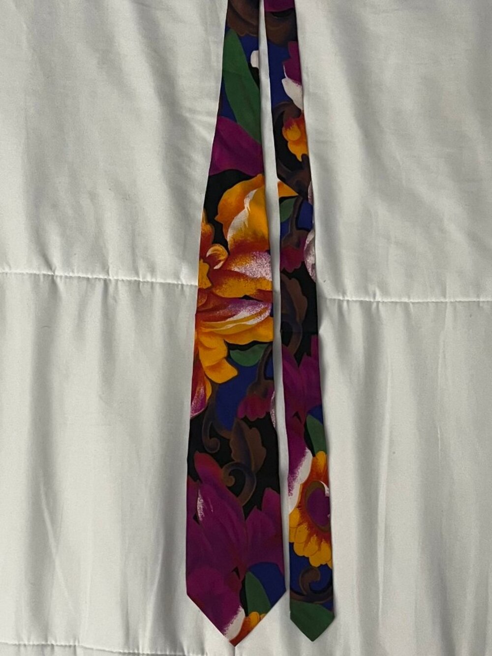Byblos,  length and width, and multicolor